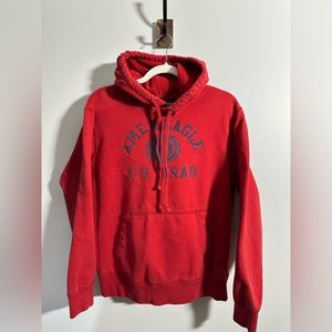 American Eagle Men’s M Athletic Fit Pullover Hoodie Red